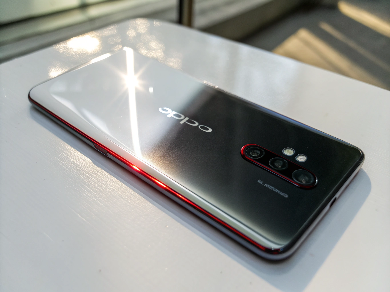 OPPO smartphone distribution